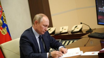 Путин подписал указ о выплатах семьям погибших и раненых в зоне СВО спасателей