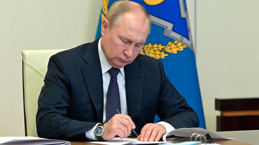 Шойгу отставлен от Минобороны: Путин решился на неожиданные кадровые перестановки в правительстве РФ (СПИСОК)